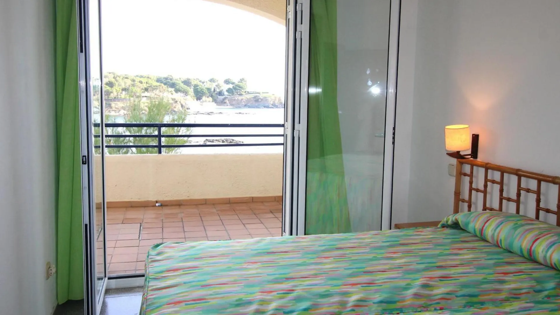 Bellamar B - Casa Adosada Para A Primera Linea De Mar En Llanca. - Es-228-20 Casa de Férias
